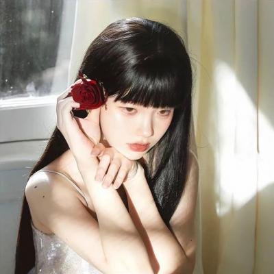 出水芙蓉粤语